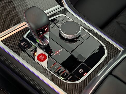 Used 2025 BMW M8 Competition AWD/4WD image 33