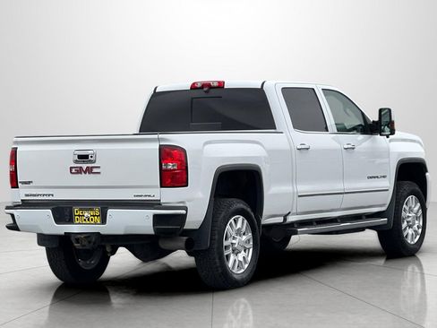 Used 2016 GMC Sierra 2500 Denali w/ Duramax Plus Package image 5
