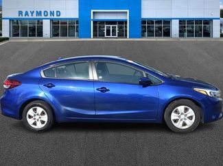 Used 2018 Kia Forte LX w/ LX Rear Camera Package video 2