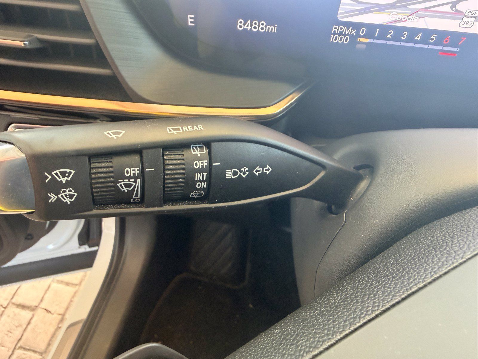 Used 2025 Buick Envision Avenir AWD/4WD image 22