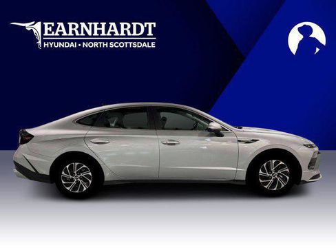 New 2026 Hyundai Sonata Blue FWD image 9