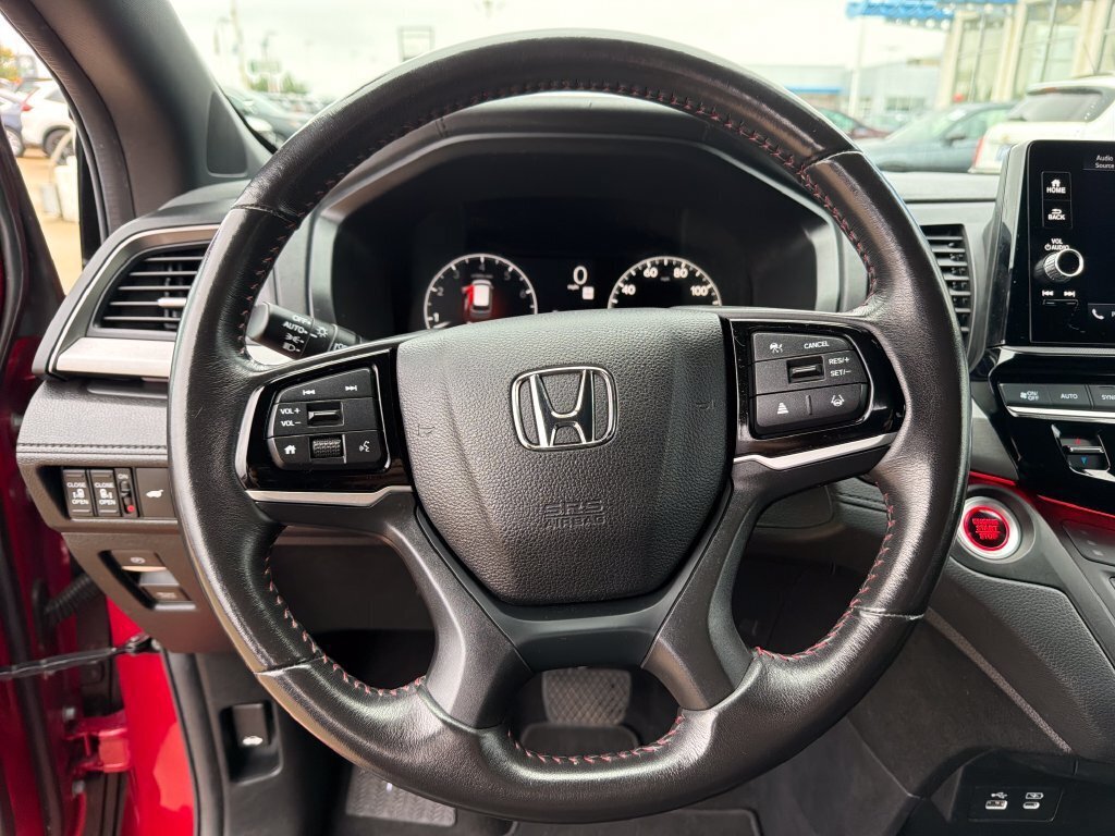 Used 2025 Honda Odyssey Sport-L image 14