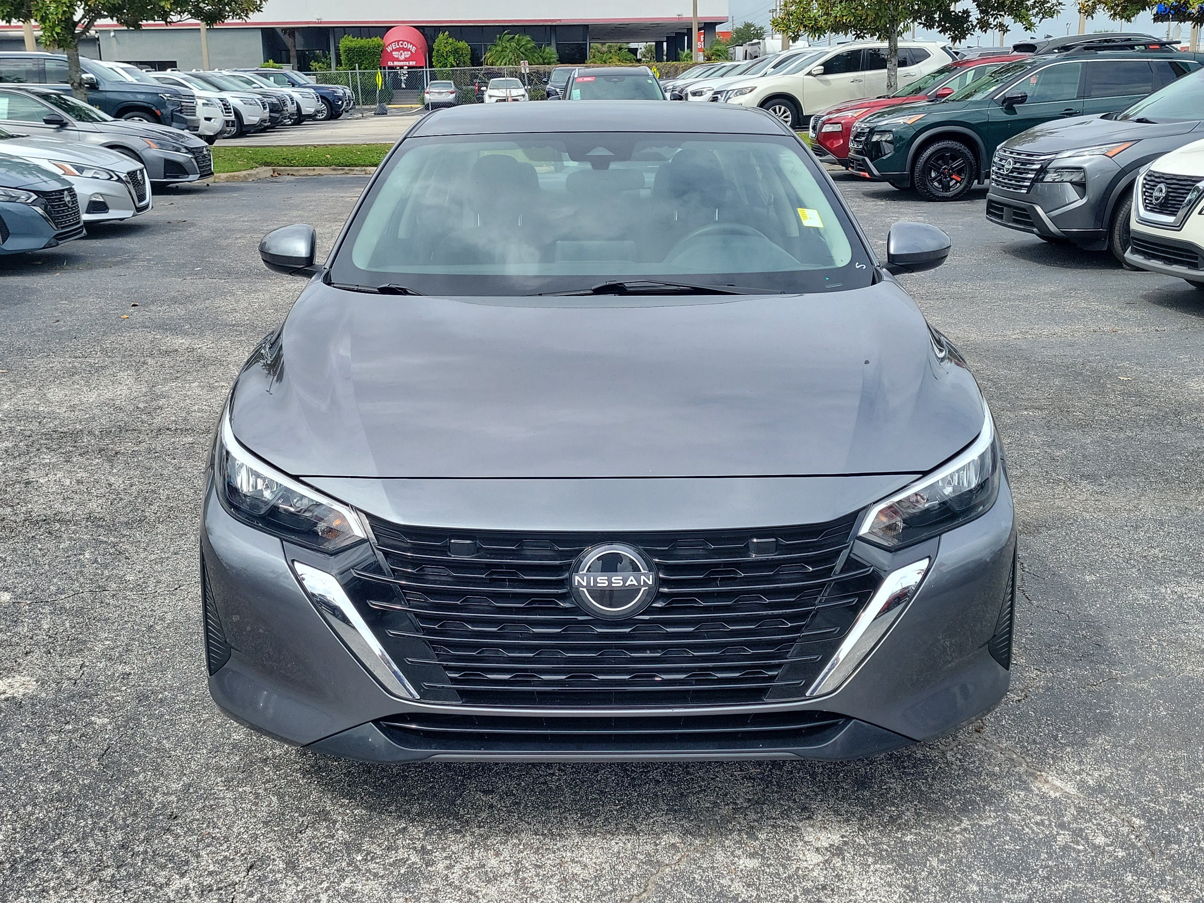 Certified 2025 Nissan Sentra SV FWD image 2