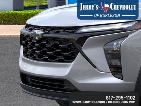 New 2026 Chevrolet Trax LT w/ Driver Confidence Package FWD image 15