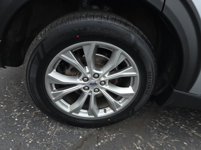 Used 2021 Ford Explorer Limited w/ Equipment Group 301A AWD/4WD image 51