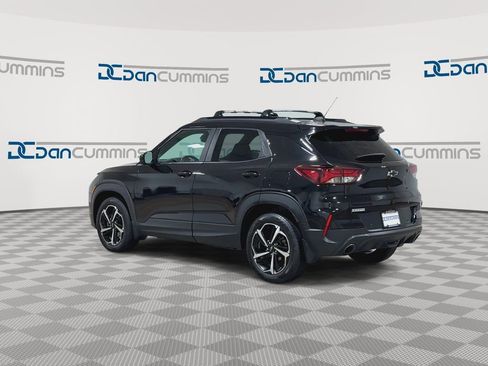 Used 2021 Chevrolet TrailBlazer RS w/ Sun and Liftgate Package AWD/4WD image 6