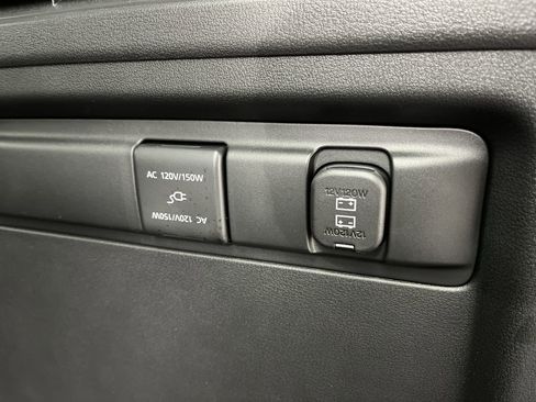 Certified 2025 MAZDA CX-70 Plug-In Hybrid w/ Premium Plus image 4