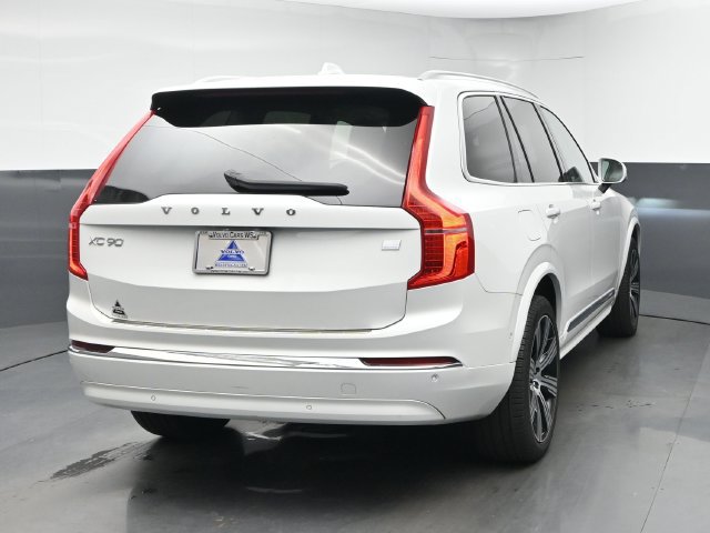 Used 2024 Volvo XC90 T8 Plus w/ Protection Package Premier AWD/4WD image 8