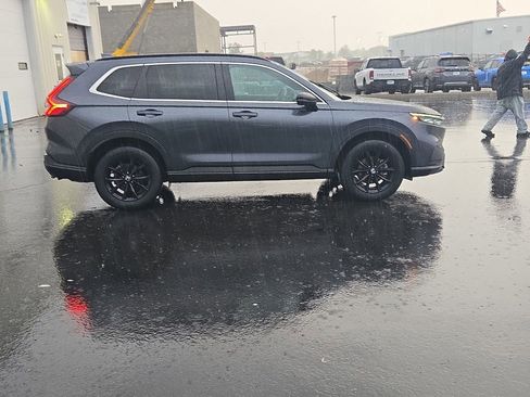 Used 2025 Honda CR-V Sport-L image 11