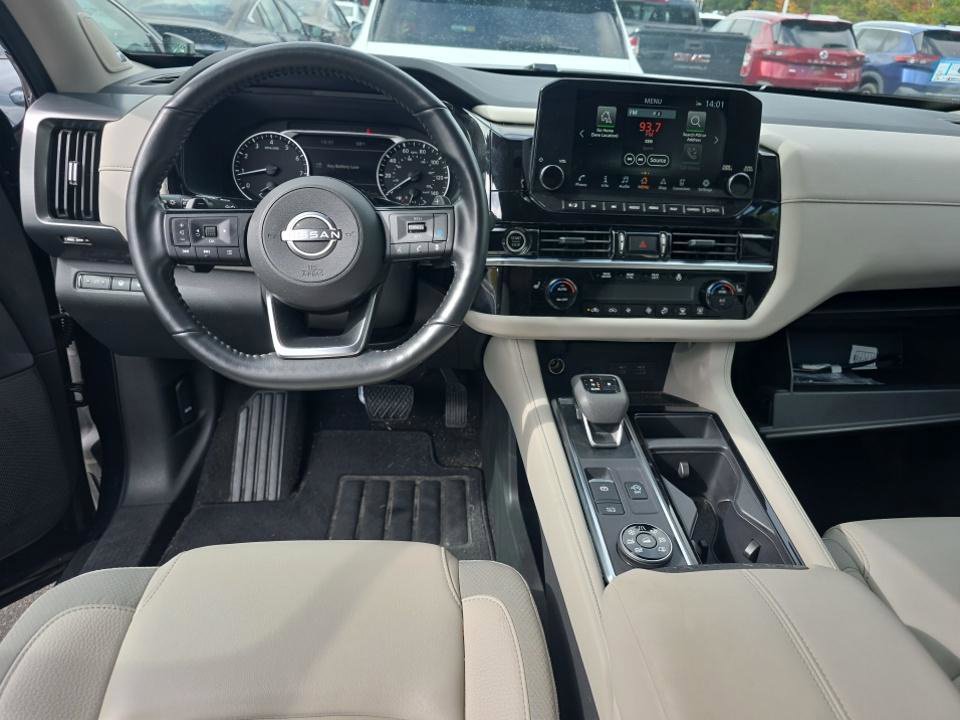 Certified 2024 Nissan Pathfinder SL w/ SL Premium Package AWD/4WD image 12