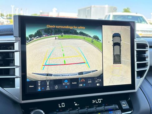 New 2026 Toyota Tundra Platinum AWD/4WD image 21