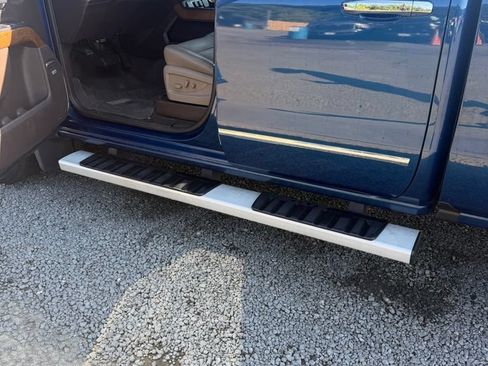 Used 2017 Chevrolet Silverado 1500 LTZ AWD/4WD image 16