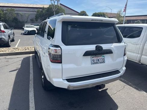 Certified 2024 Toyota 4Runner TRD Off-Road Premium image 33