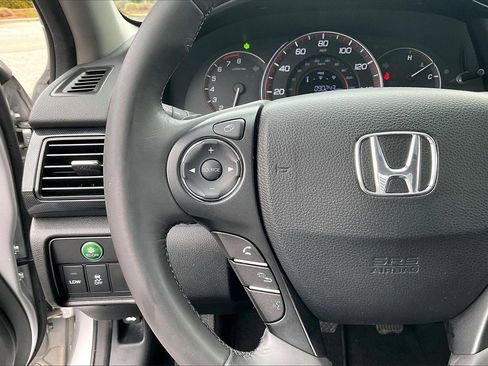 Used 2015 Honda Accord EX-L image 28