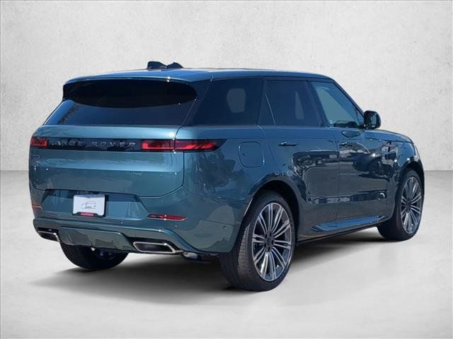 New 2027 Land Rover Range Rover Sport Dynamic SE AWD/4WD image 2