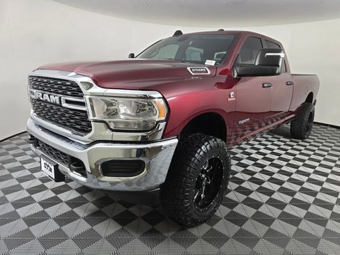 New 2024 RAM 2500 Big Horn image 9