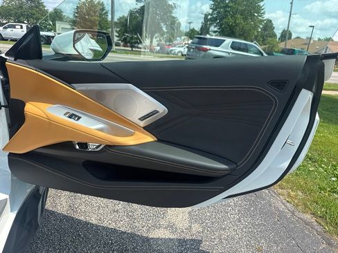 Used 2024 Chevrolet Corvette E-Ray AWD/4WD image 21