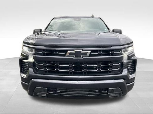 Used 2023 Chevrolet Silverado 1500 RST w/ Convenience Package II AWD/4WD image 9