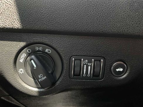 Used 2019 Dodge Charger GT image 15