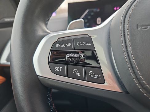 Used 2023 BMW X7 M60i w/ Executive Package image 23