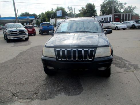 Used 2002 Jeep Grand Cherokee Limited image 3