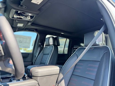 New 2026 GMC Yukon XL AT4 Ultimate w/ LPO, Floor Liner Package AWD/4WD image 17