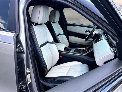 Used 2018 Land Rover Range Rover Velar AWD/4WD image 29