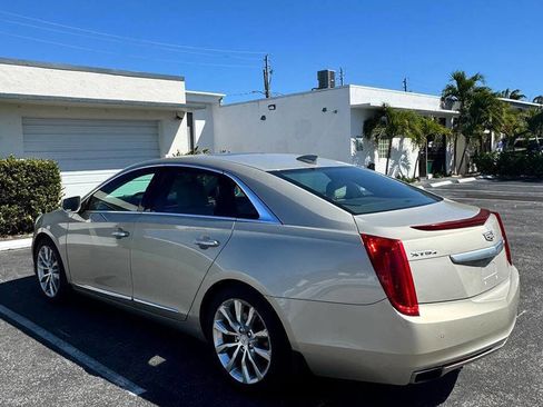 Used 2016 Cadillac XTS Luxury w/ Driver Awareness Package AWD/4WD image 4