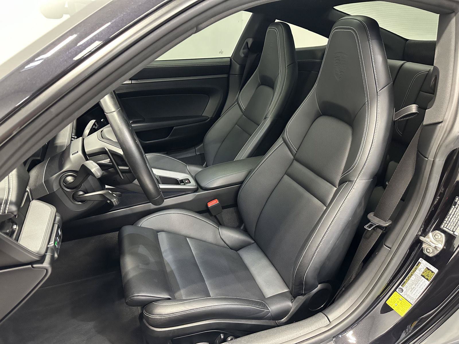 Certified 2025 Porsche 911 Carrera w/ Premium Package RWD image 5