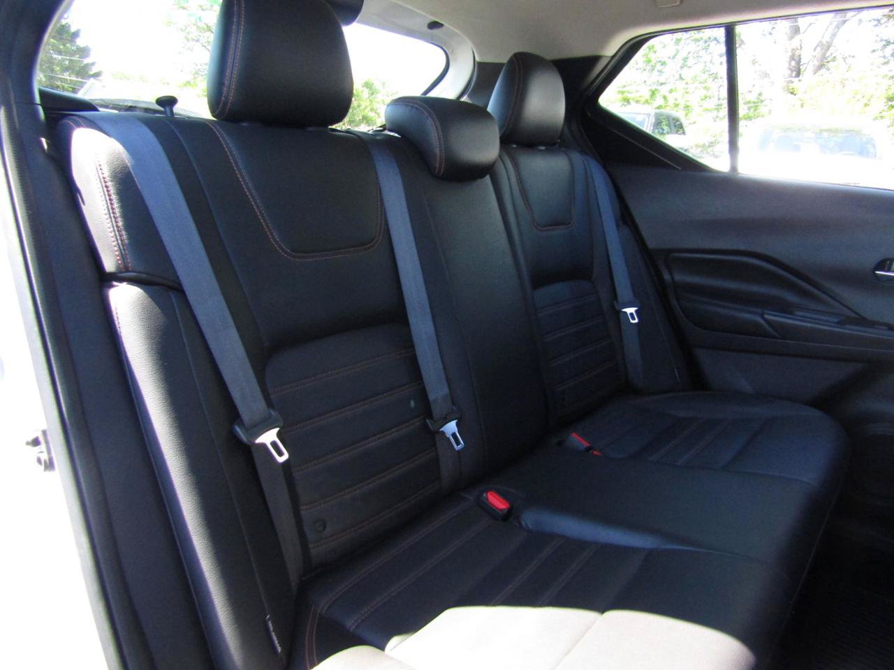 Used 2020 Nissan Kicks SR w/ SR Premium Package FWD image 21