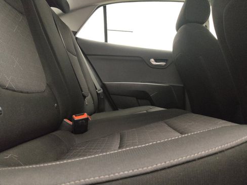 Used 2021 Kia Rio S w/ Technology Package FWD image 19