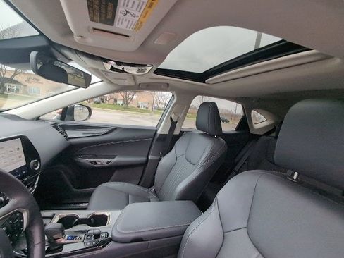 Used 2025 Lexus NX 350 AWD image 12