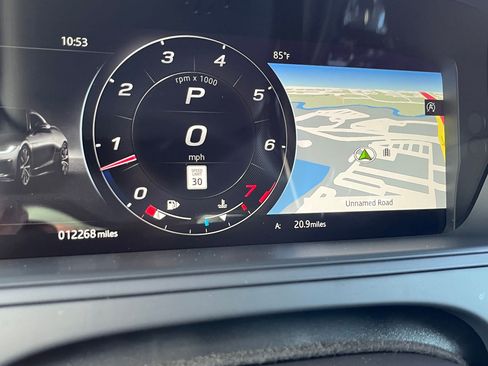 Used 2023 Jaguar F-TYPE R image 18