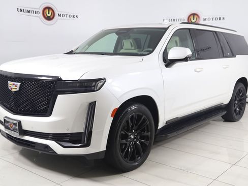 Used 2021 Cadillac Escalade ESV Sport Platinum AWD/4WD image 5