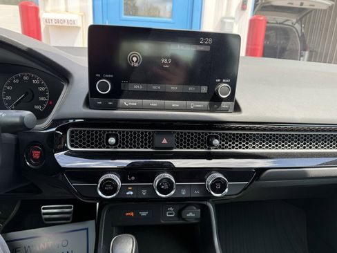 Used 2023 Honda Civic Sport image 23