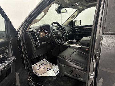 Used 2018 RAM 1500 Sport w/ Sport Premium Group image 17