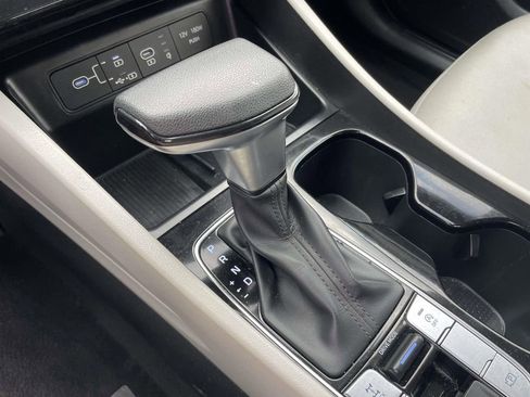 Used 2025 Hyundai Tucson SEL AWD/4WD image 26