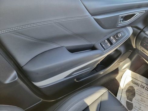 Used 2023 Subaru Forester Limited image 32