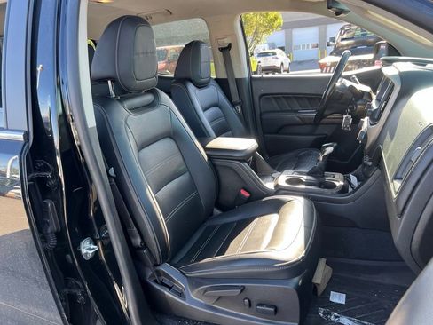 Used 2022 GMC Canyon Denali AWD/4WD image 19
