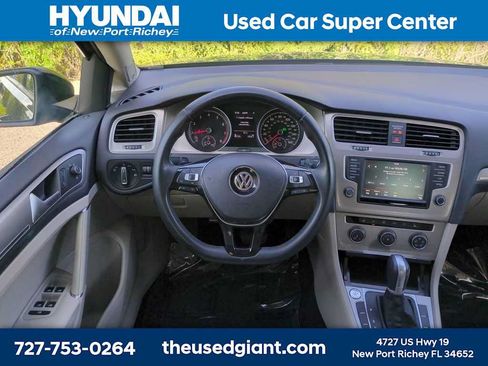 Used 2016 Volkswagen Golf S FWD image 16
