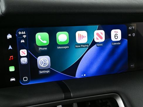 Certified 2025 Porsche Taycan image 16