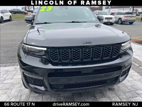 Used 2023 Jeep Grand Cherokee L Summit w/ High Altitude Package AWD/4WD image 14