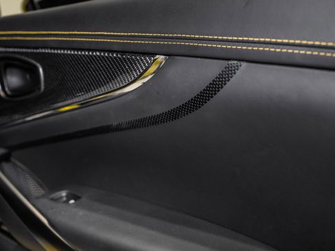 Used 2025 Aston Martin DBX 707 image 44