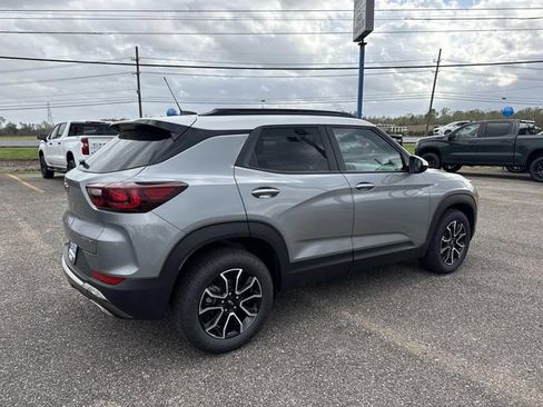 New 2026 Chevrolet TrailBlazer ACTIV w/ Driver Confidence Package image 12