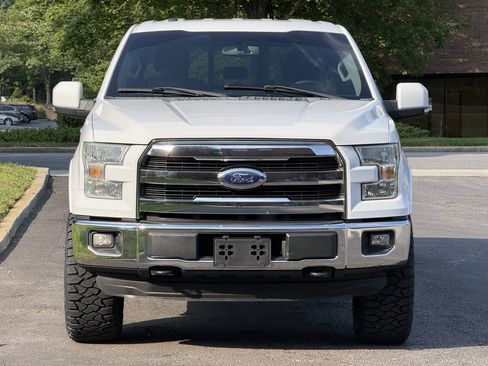 Used 2016 Ford F150 Lariat w/ Equipment Group 501A Mid AWD/4WD image 4
