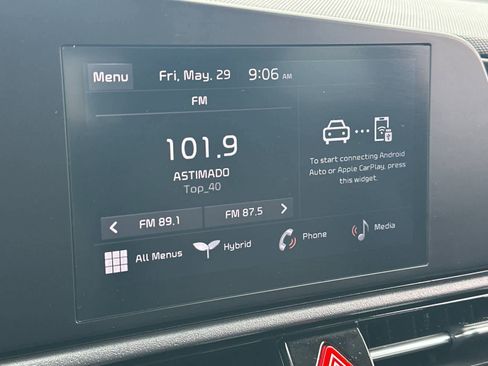 Used 2023 Kia Niro LX FWD image 18