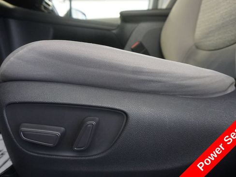 Certified 2021 Toyota Sienna LE FWD image 7