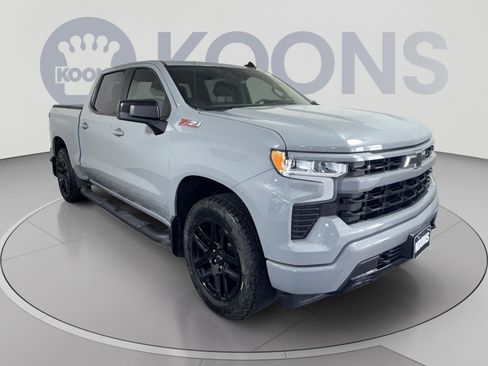 Used 2024 Chevrolet Silverado 1500 RST AWD/4WD image 10