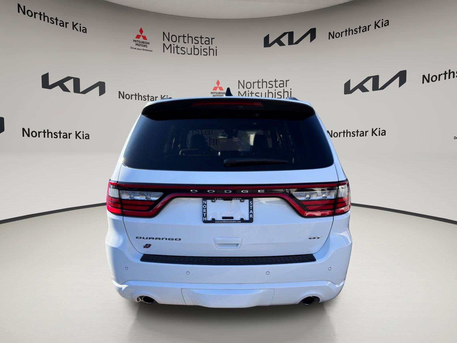 Used 2024 Dodge Durango GT AWD/4WD image 3