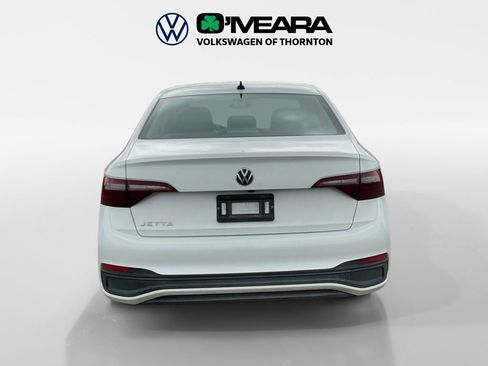 Used 2023 Volkswagen Jetta S FWD image 4